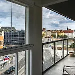 Luksusowy Z Parkingiem W Samym Centrum Wroclawia