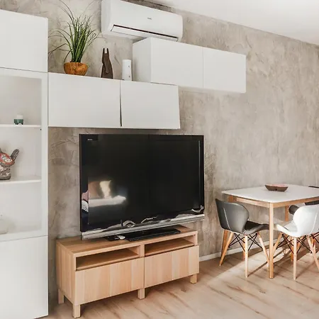 Apartamento Luksusowy Z Parkingiem W Samym Centrum Wroclawia