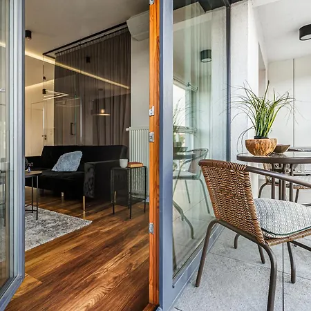 Apartamento Luksusowy Z Parkingiem W Samym Centrum Wroclawia Breslavia