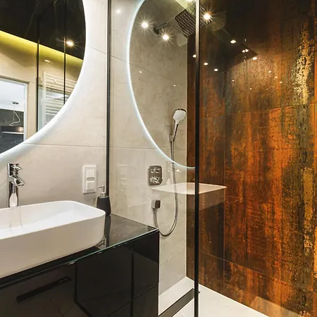 Luksusowy Z Parkingiem W Samym Centrum Wroclawia Apartamento *