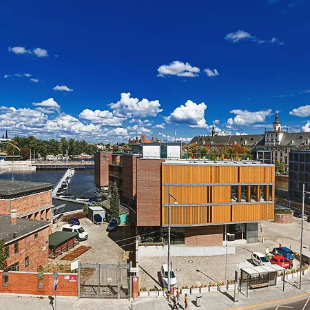 Luksusowy Z Parkingiem W Samym Centrum Wroclawia Wroclaw