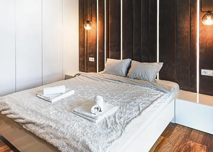 Luksusowy Z Parkingiem W Samym Centrum Wroclawia Apartment