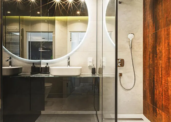 Luksusowy Z Parkingiem W Samym Centrum Wroclawia Apartment