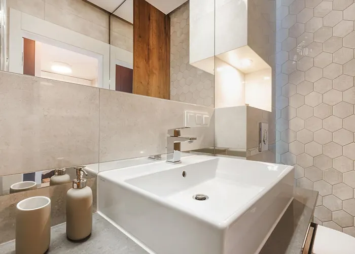 Luksusowy Z Parkingiem W Samym Centrum Wroclawia Apartment