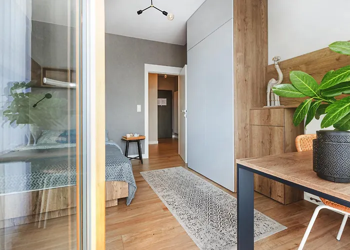 Luksusowy Z Parkingiem W Samym Centrum Wroclawia Wroclaw