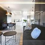 Apartment Luksusowy Z Parkingiem W Samym Centrum Wroclawia