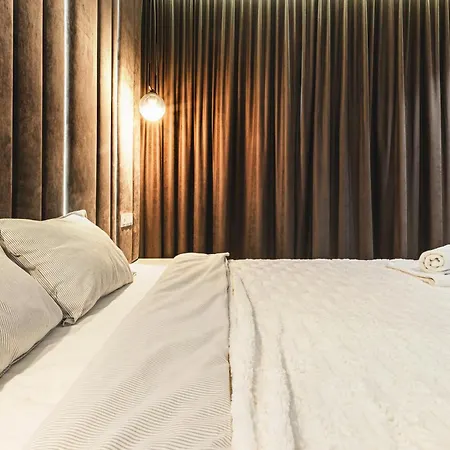 アパート Luksusowy Z Parkingiem W Samym Centrum Wroclawia ヴロツワフ