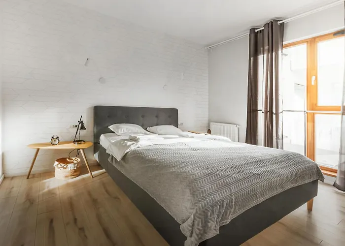 Luksusowy Z Parkingiem W Samym Centrum Wroclawia Vratislav