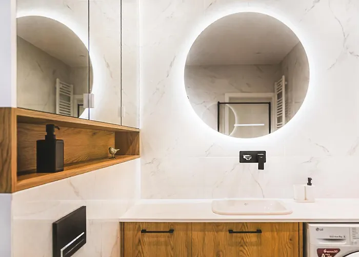 Luksusowy Z Parkingiem W Samym Centrum Wroclawia Apartmán